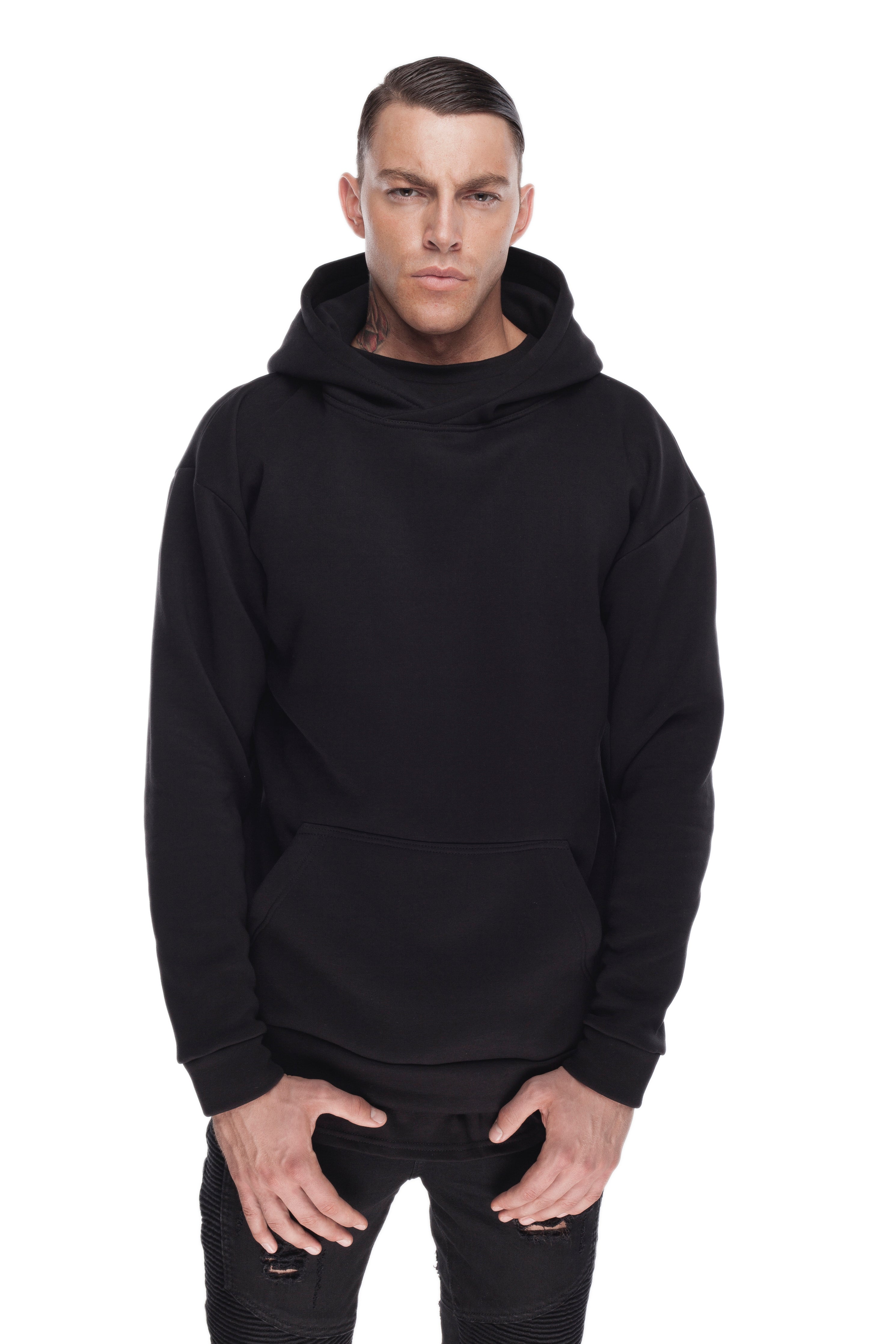 PULLOVER HOODIE BLACK