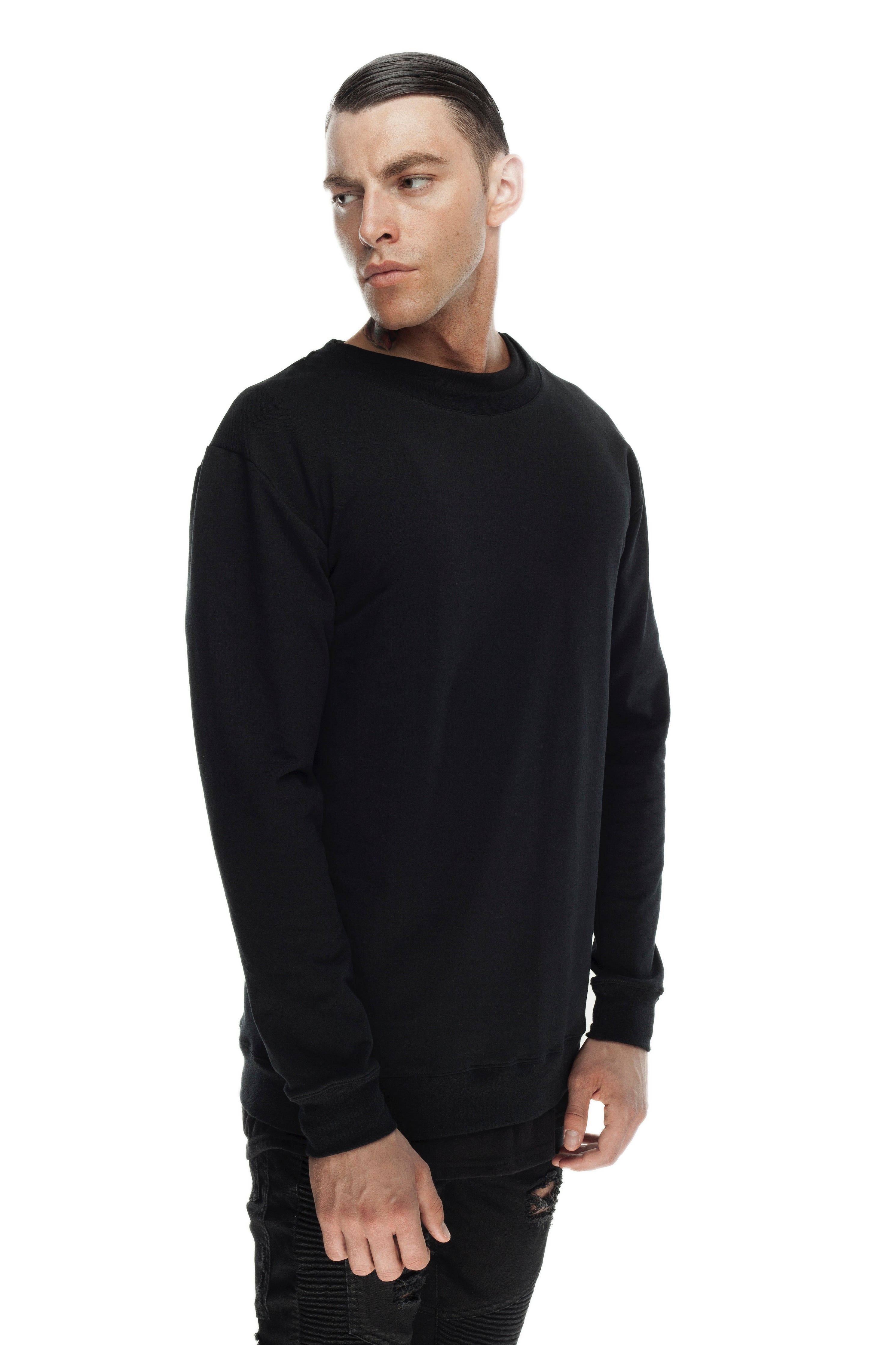CREWNECK BLACK